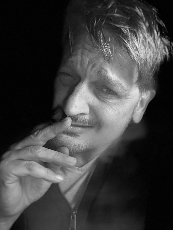 LINUS BORGOLTE - borgolte@lopomedia.de